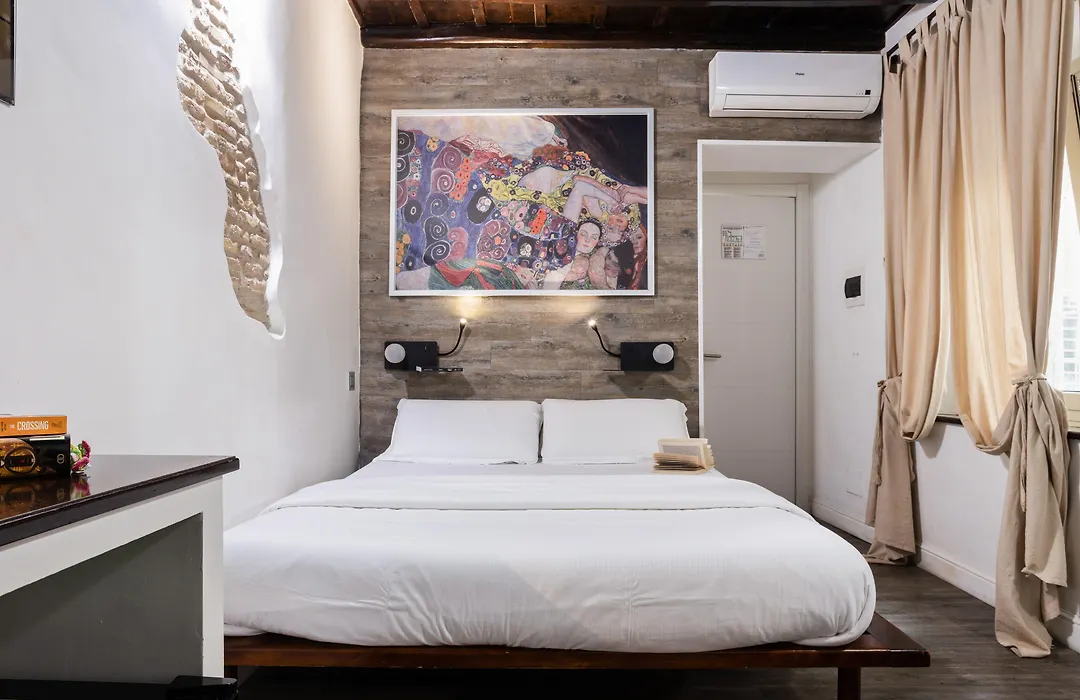 Irooms - Spanish Steps-1